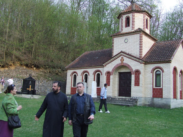 manastir Dokmir, Blagovesti 13 A.jpg